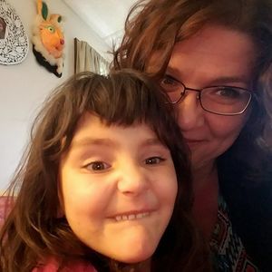 Meet your Posher, Faye